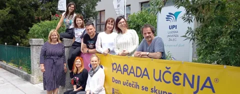 Biserka s sodelavci ob Paradi učenja 2024